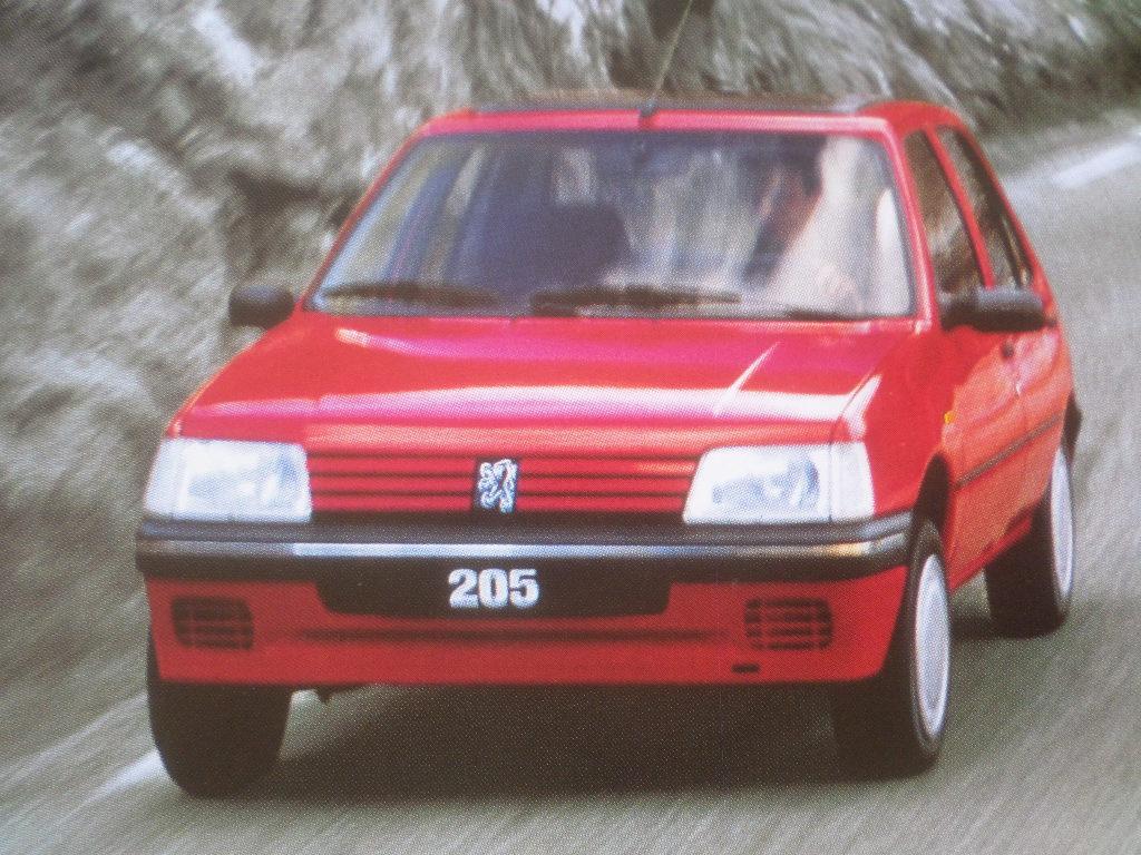 Peugeot 205 Brochure, Ophalen of Verzenden, Peugeot