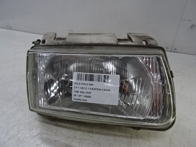 PHARE / OPTIQUE AVANT DROIT Volkswagen Polo III (6N1), Autos : Pièces & Accessoires, Utilisé, Volkswagen