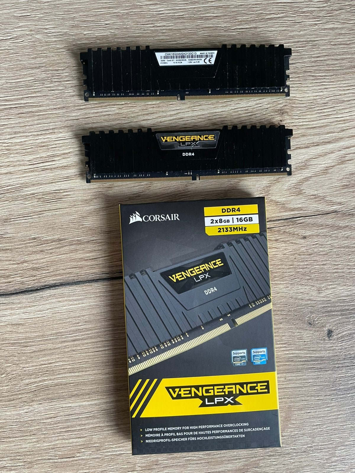 Corsair 16GB DDR4 RAM, Informatique & Logiciels, Mémoire RAM, Enlèvement ou Envoi, DDR4, Comme neuf, Desktop