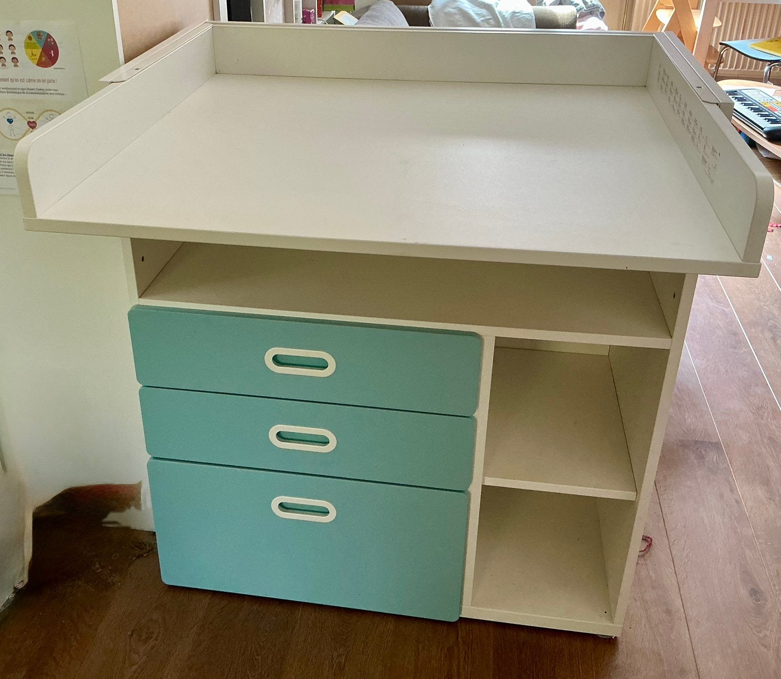 Table à langer / bureau enfant + lit bebe bi hauteur Ikea, Enlèvement, Comme neuf