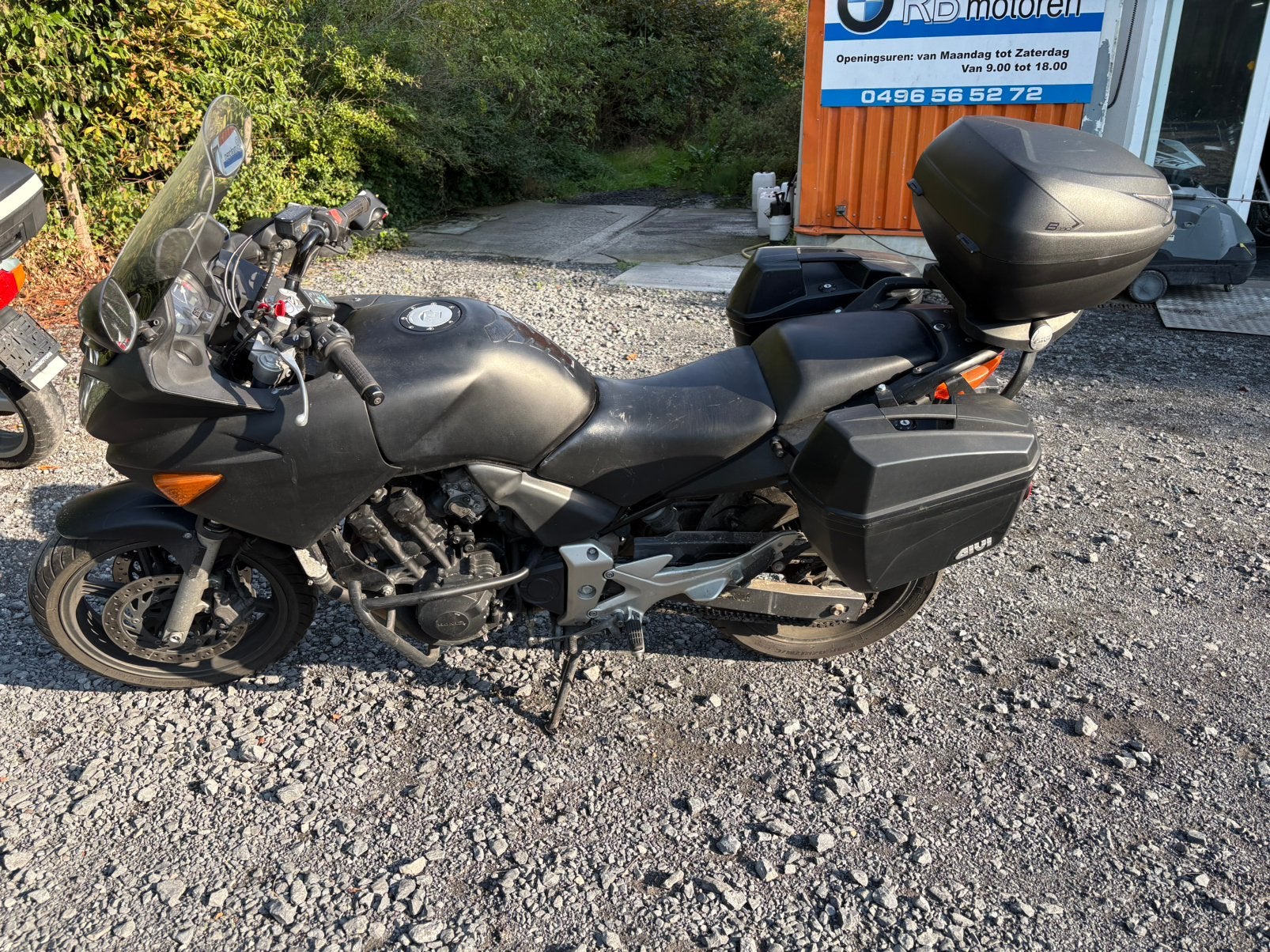 HONDA CBF 600, Motoren, Bedrijf
