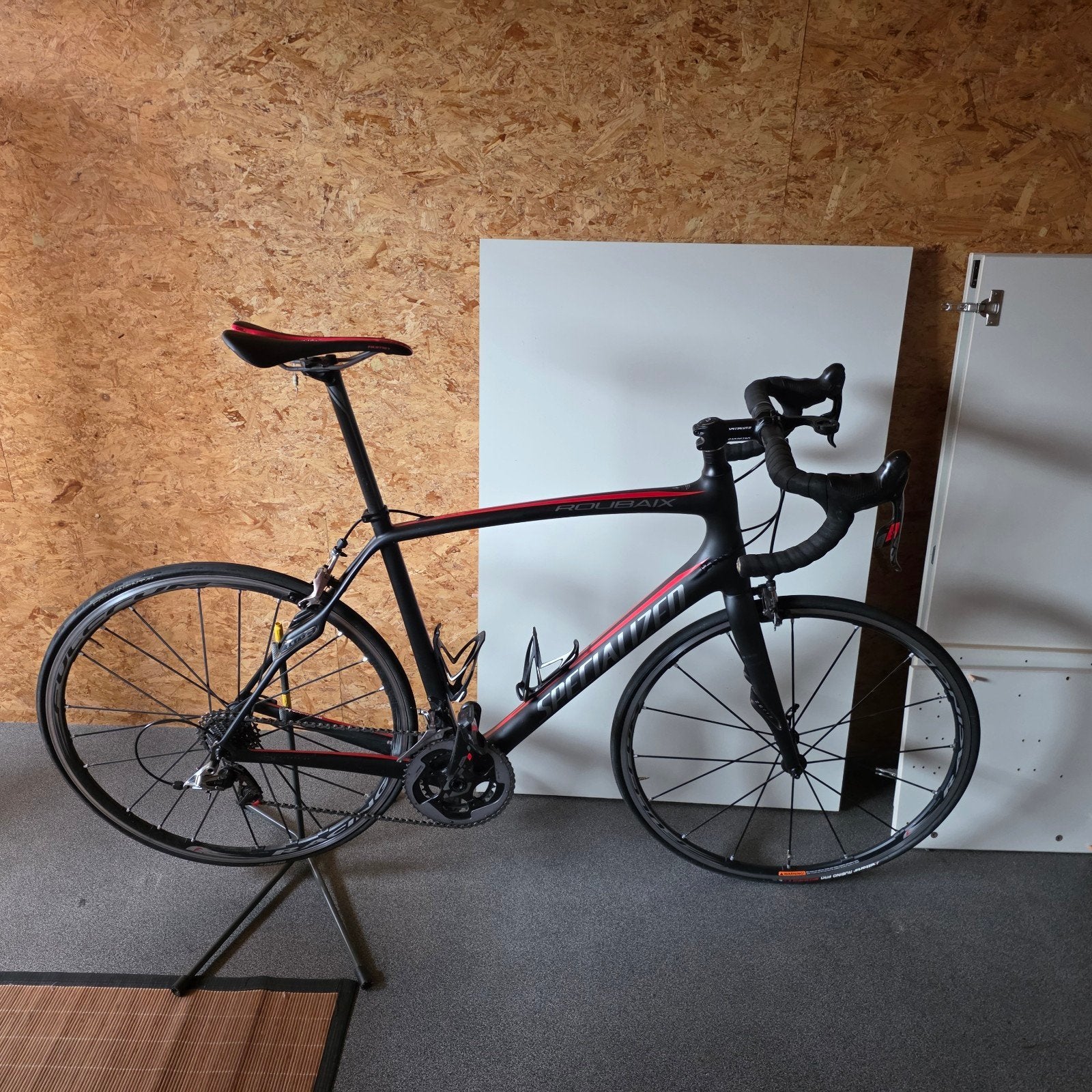 Specialized Roubaix, Enlèvement, Carbone