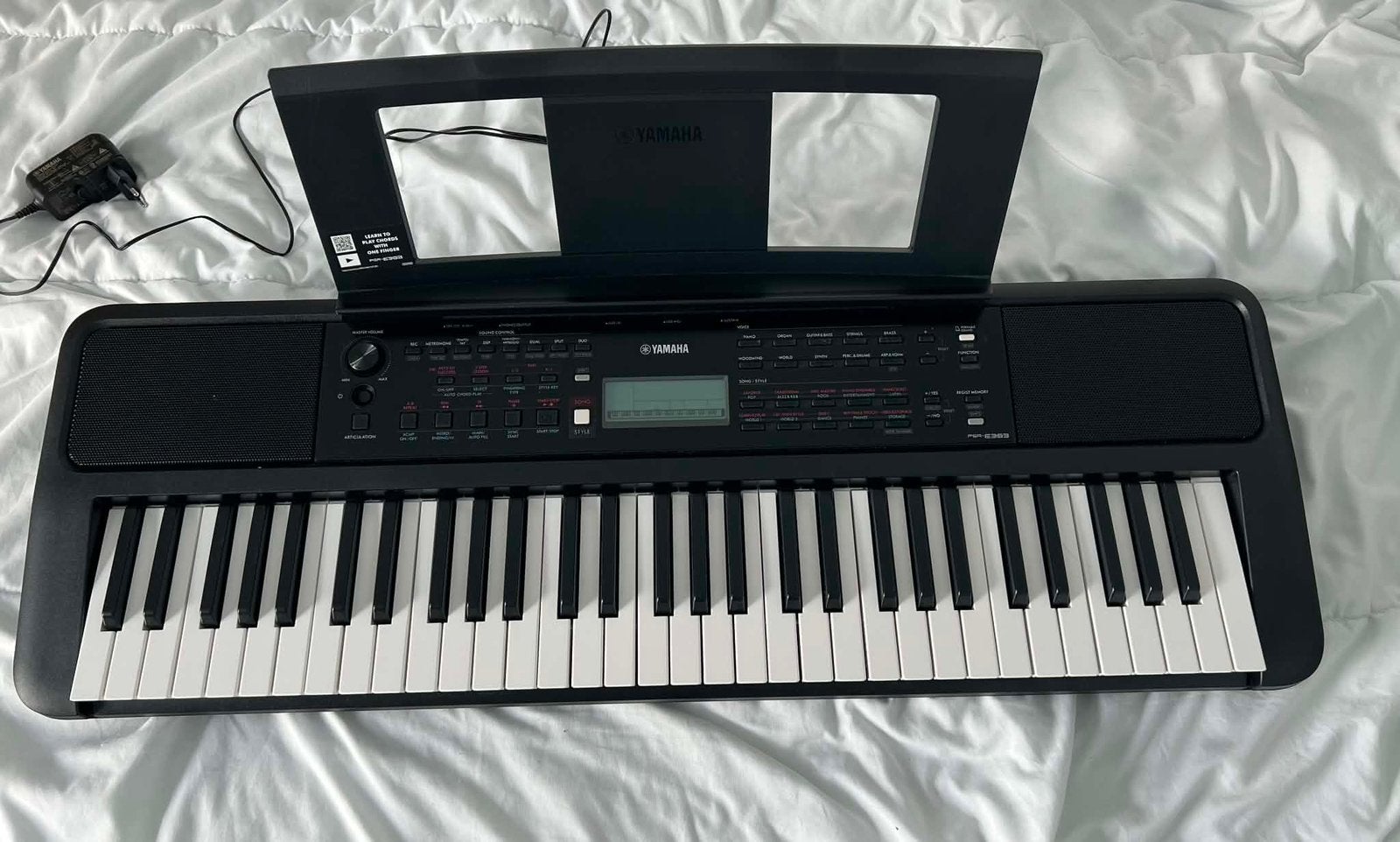 Yamaha PSR-E383, Musique & Instruments, Claviers, Enlèvement, Comme neuf, 61 touches, Yamaha