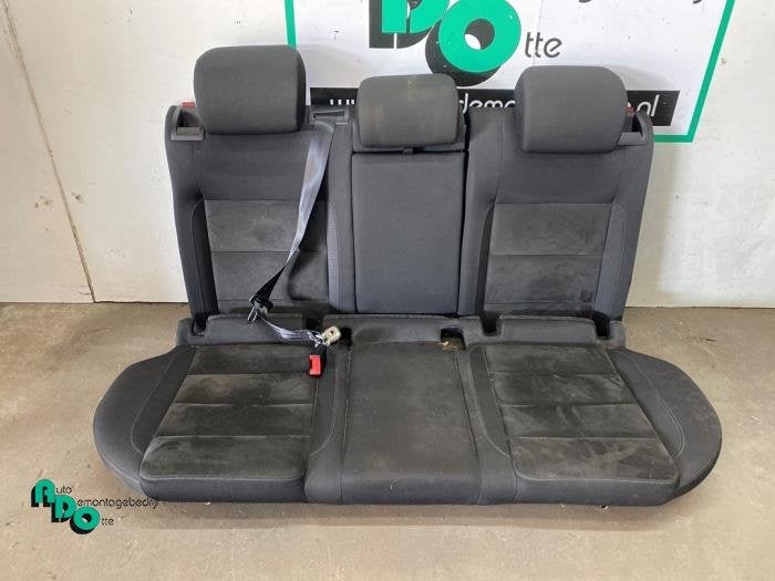 Banquette arrière d'un Volkswagen Golf (Golf 09-), Volkswagen, -, 3 mois de garantie, Utilisé