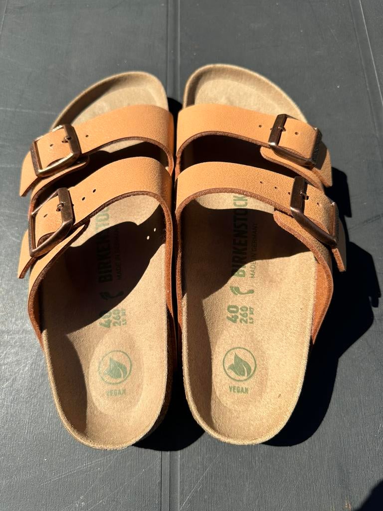 Nieuwe Birkenstock maat 40, Kleding | Dames, Schoenen, Ophalen of Verzenden, Nieuw, Slippers