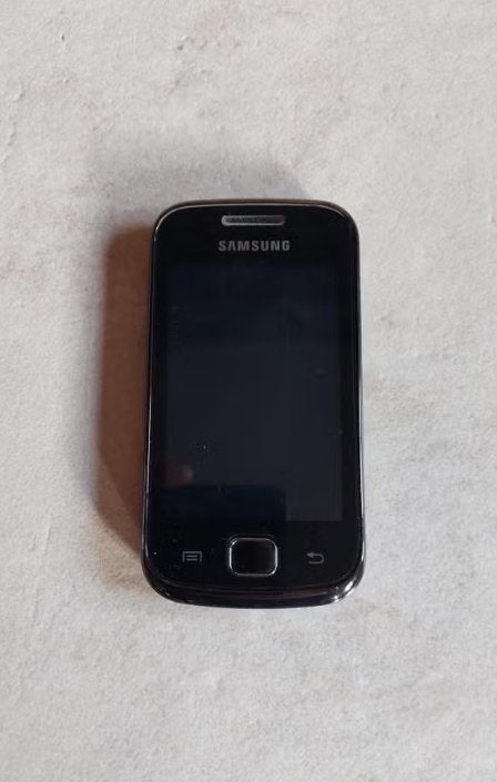 GALAXY GIO, Télécoms, Enlèvement
