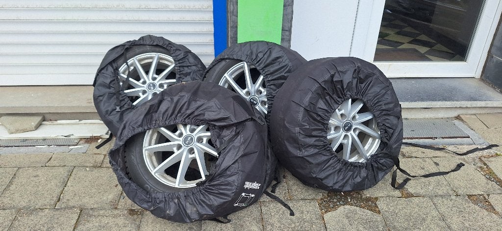 Pneus d'hiver/pneus à clous avec jantes, Autos : Pièces & Accessoires, Pneus & Jantes, Pneus hiver, Enlèvement, Utilisé, Véhicule tout-terrain