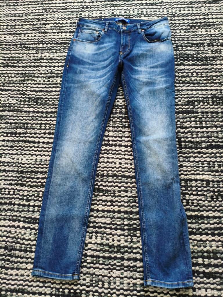 Scotch and soda jeans, Enlèvement