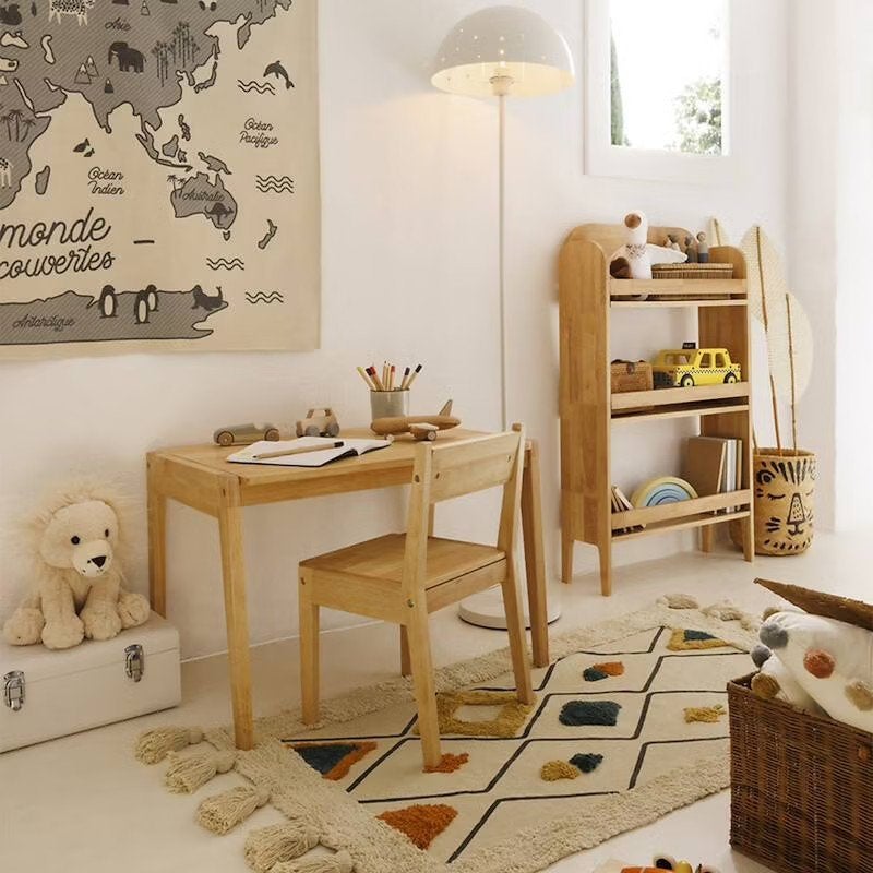 Table chaise bibliothèque enfant hévéa Robin - Atmosphera, Enfants & Bébés, Enlèvement, Comme neuf