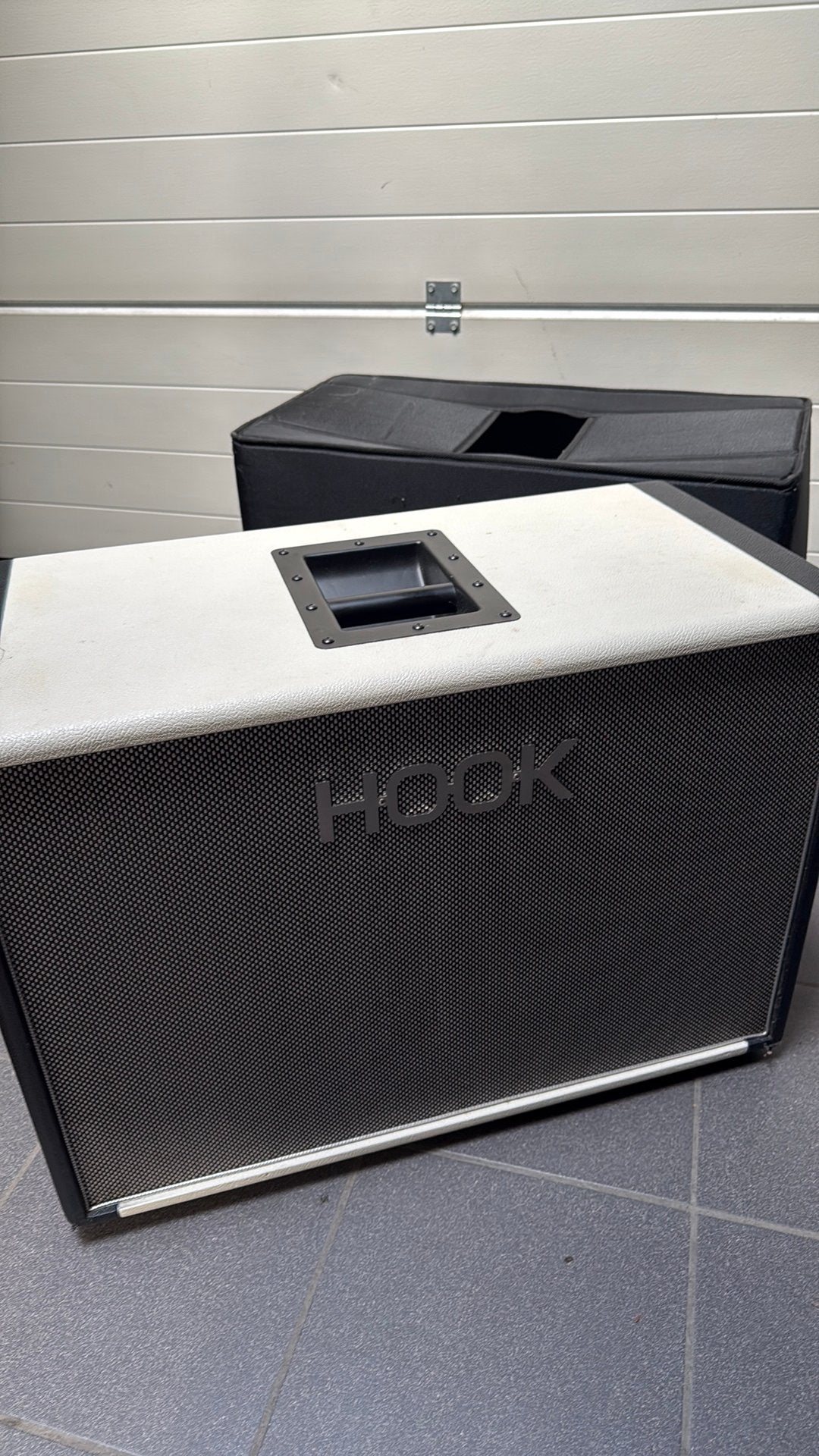 HOOK cabinet 2x12, Muziek en Instrumenten, Ophalen, Zo goed als nieuw