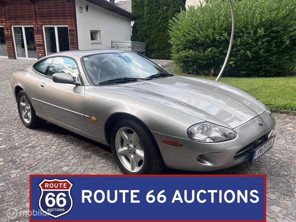 Jaguar XK8 Coupe | 1998 | Route 66 Auctions, Zwart, Bedrijf, Handgeschakeld, Overige carrosserie
