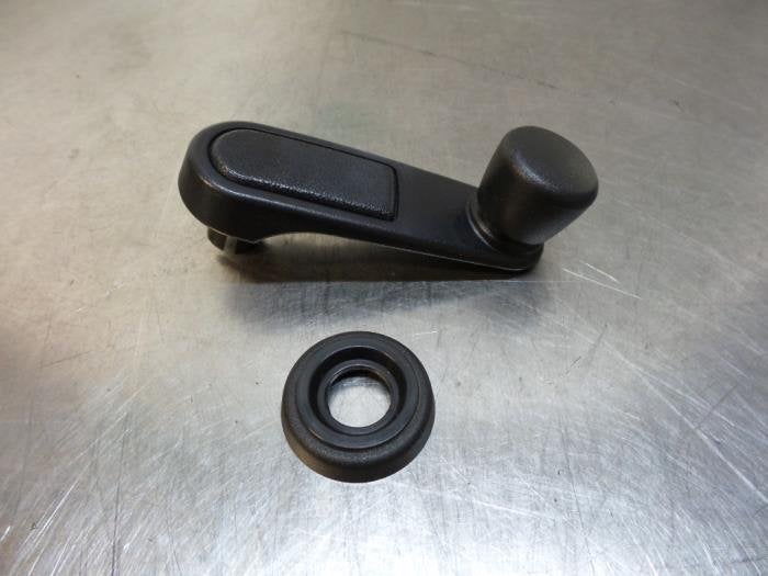 Manivelle de vitre d'un Peugeot 307, -, Utilisé, -, Peugeot