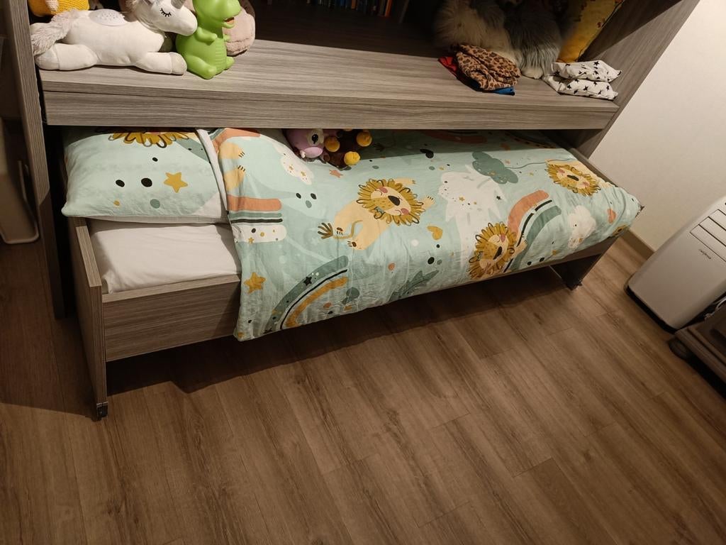 Stapelbed, Ophalen