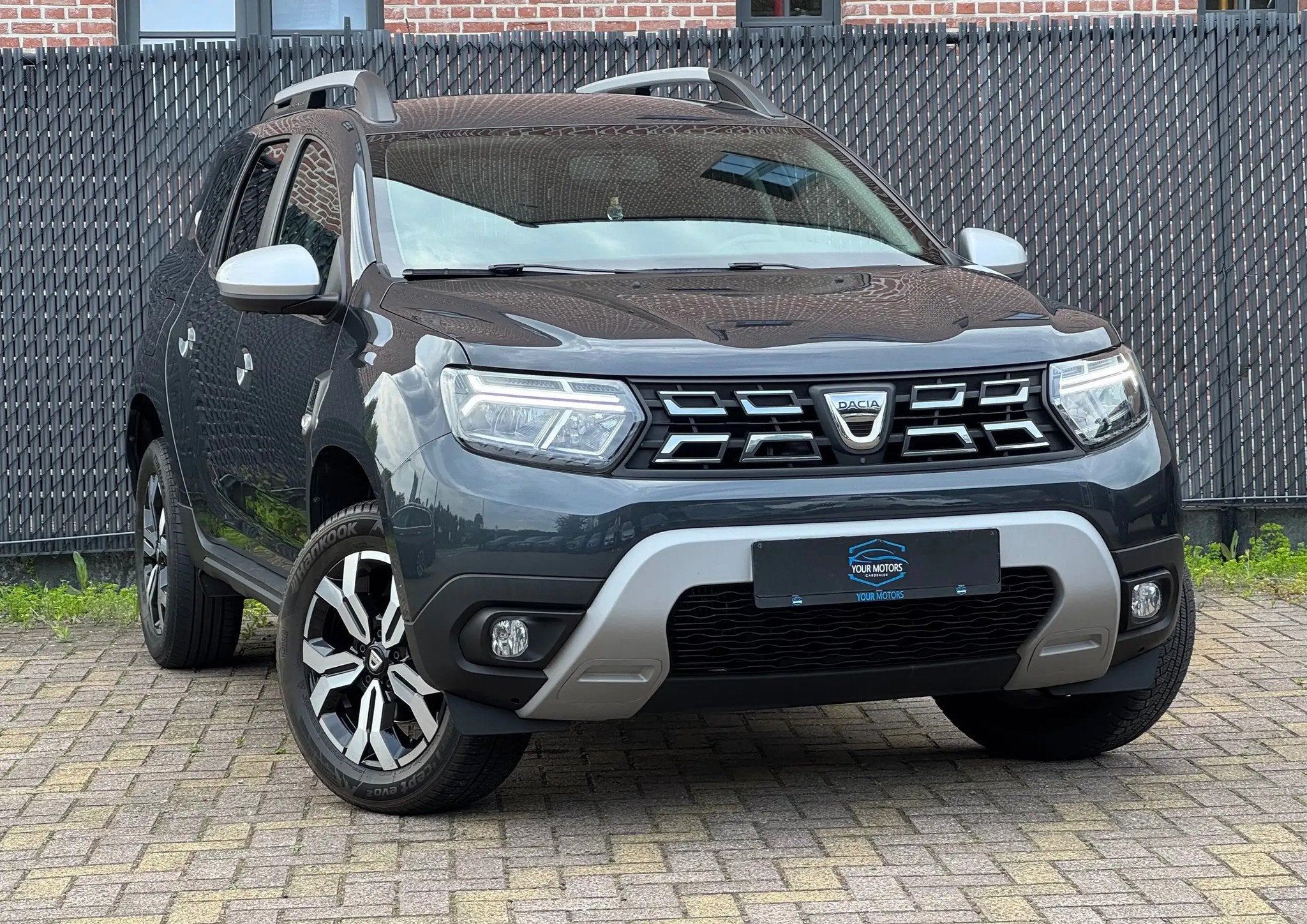Dacia Duster 1ER PROPRIÉTAIRE LPG CONTRÔLÉ, Autos, Argent ou Gris, Achat, Phares entièrement LED, Euro 6