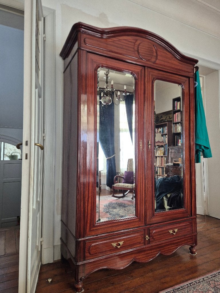 meuble ancien (armoire 140x60x230), Antiquités & Art, Enlèvement ou Envoi