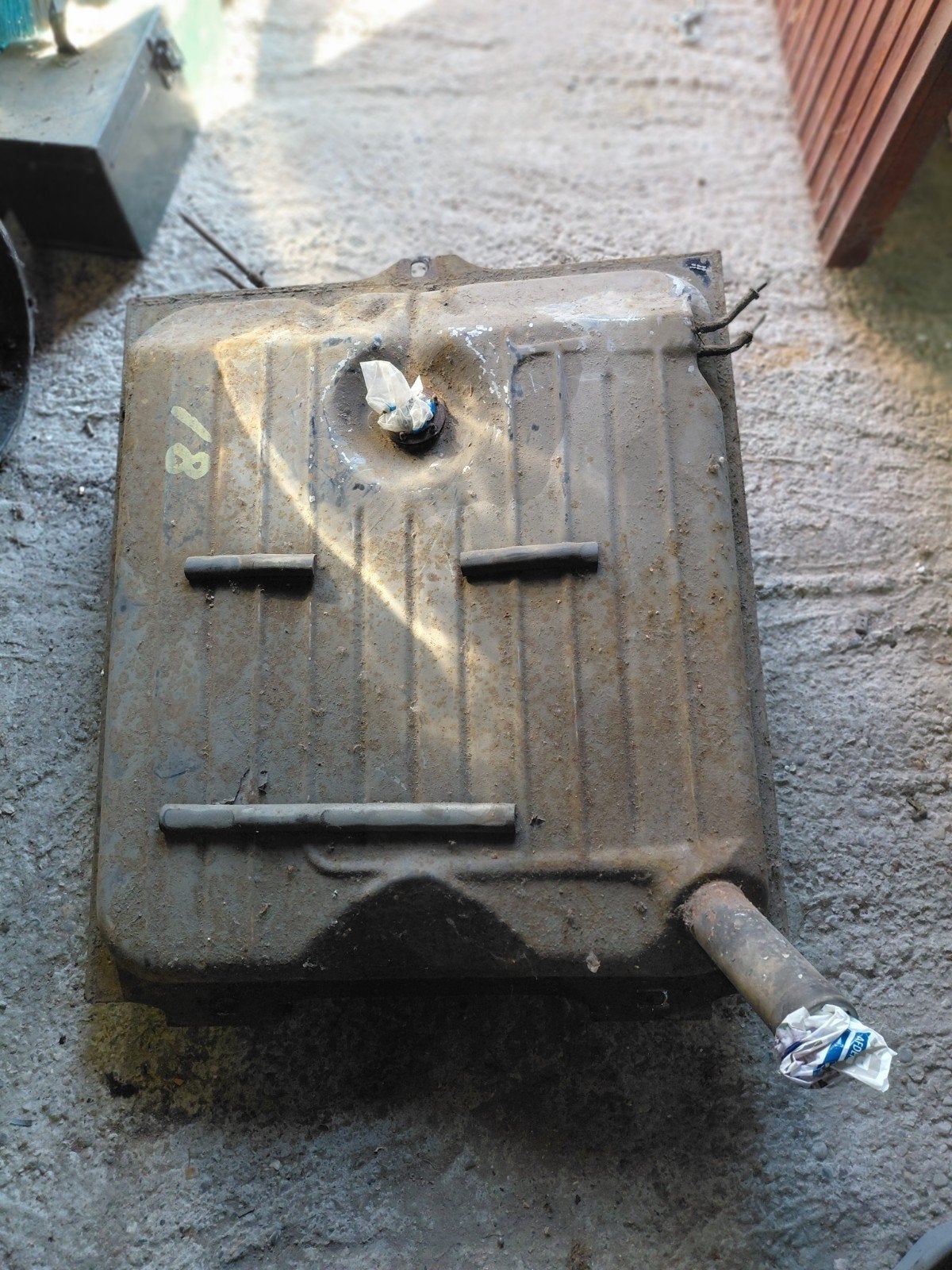 benzinetank mercedes w114 w115 bar8, Enlèvement ou Envoi, Utilisé, Mercedes-Benz