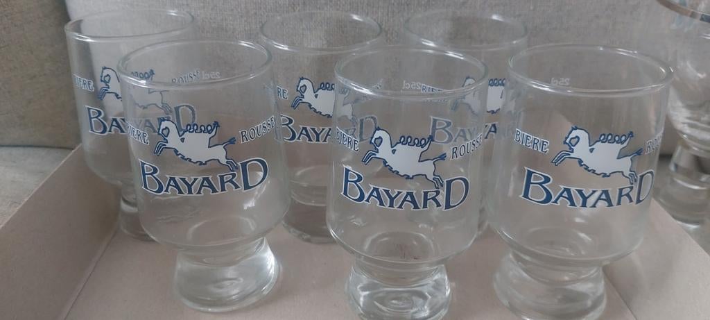 6 glazen rood bier van Bayard, Ophalen of Verzenden