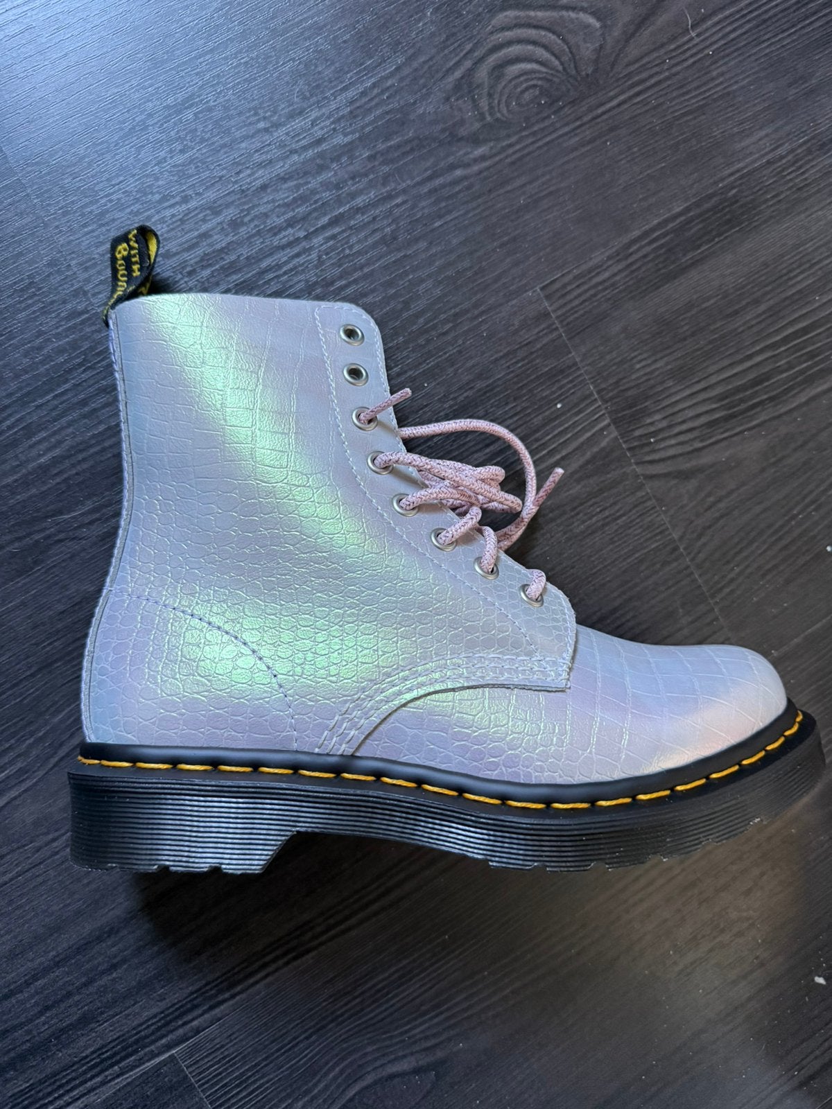 Dr. Martens | nooit gedragen | maat 38, Kleding | Dames, Verzenden, Wit, Lage of Enkellaarzen, Nieuw