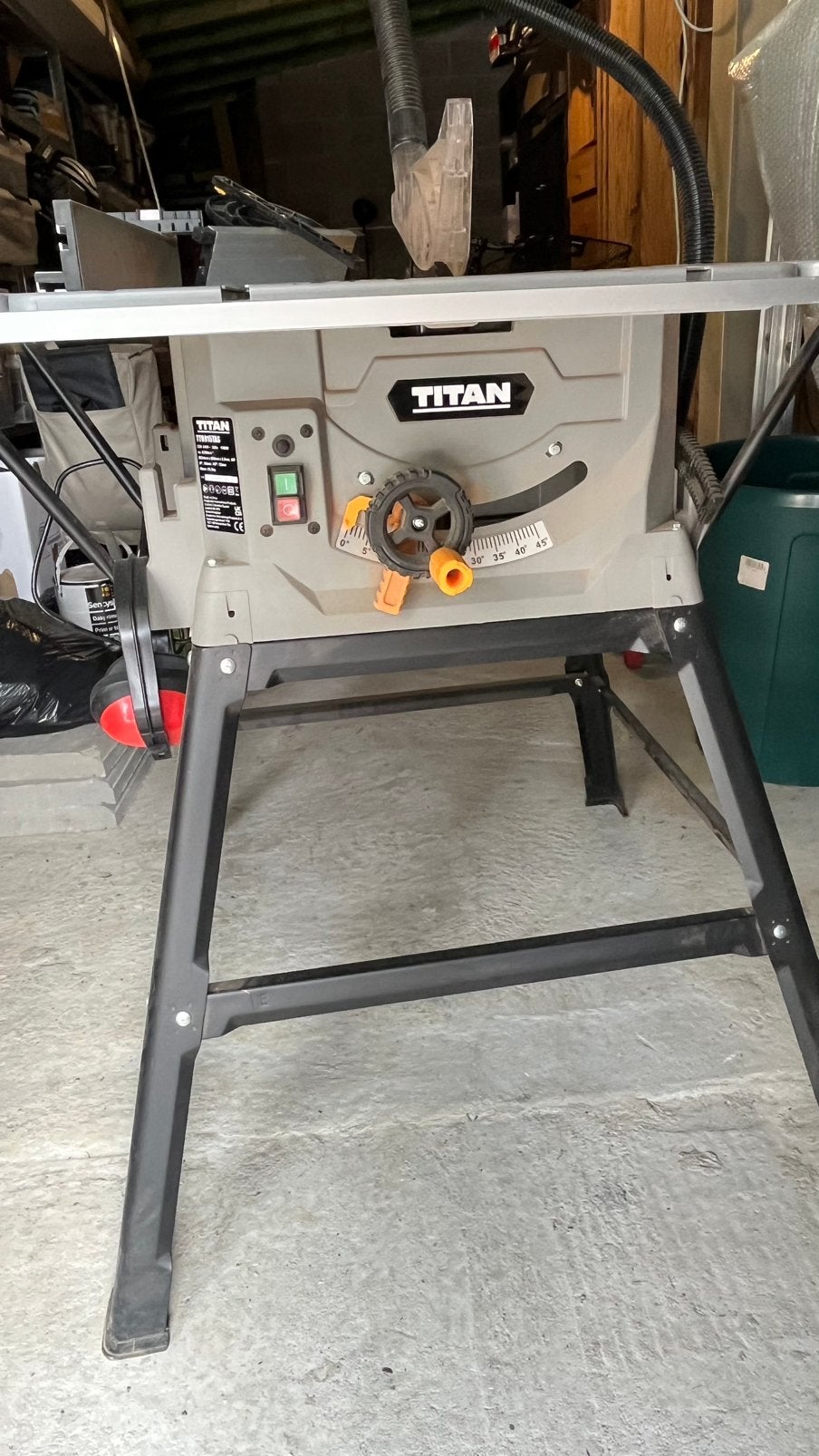 Scie sur table TITAN -1500w, 1200 watts ou plus, 70 mm ou plus, Enlèvement, Utilisé