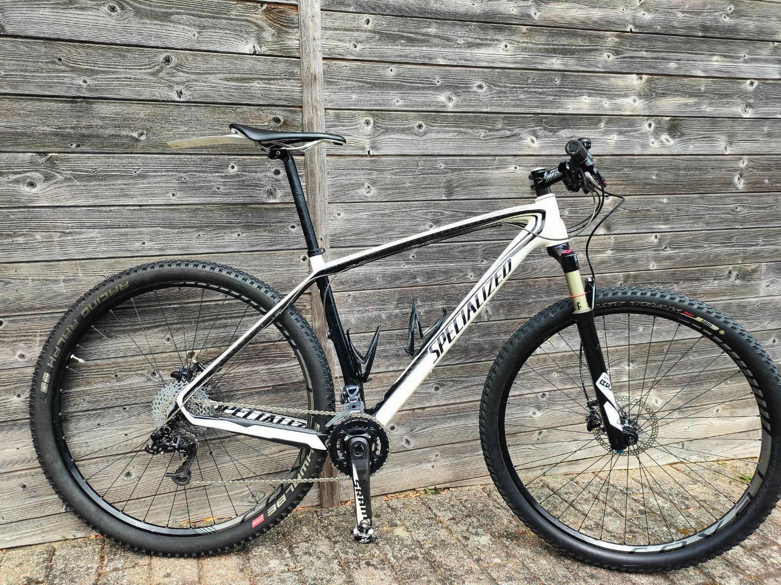 Carbon specialized mountainbike MTB VTT 
Fact carbon 8m f, Ophalen