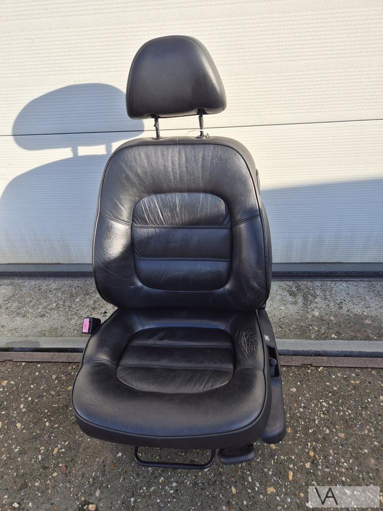 Peugeot 406 coupe 2000 -2003 stoel linksvoor zwart leer €200, Auto-onderdelen, Gebruikt, -, -, Ophalen of Verzenden
