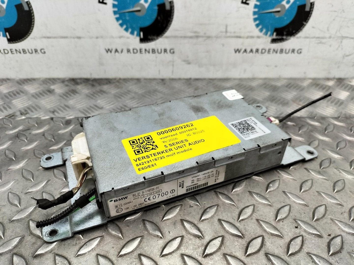 BMW 5 SERIES E61 523i Business Line  VERSTERKER UNIT AUDIO 8, Enlèvement ou Envoi, Utilisé, ARN reconnu