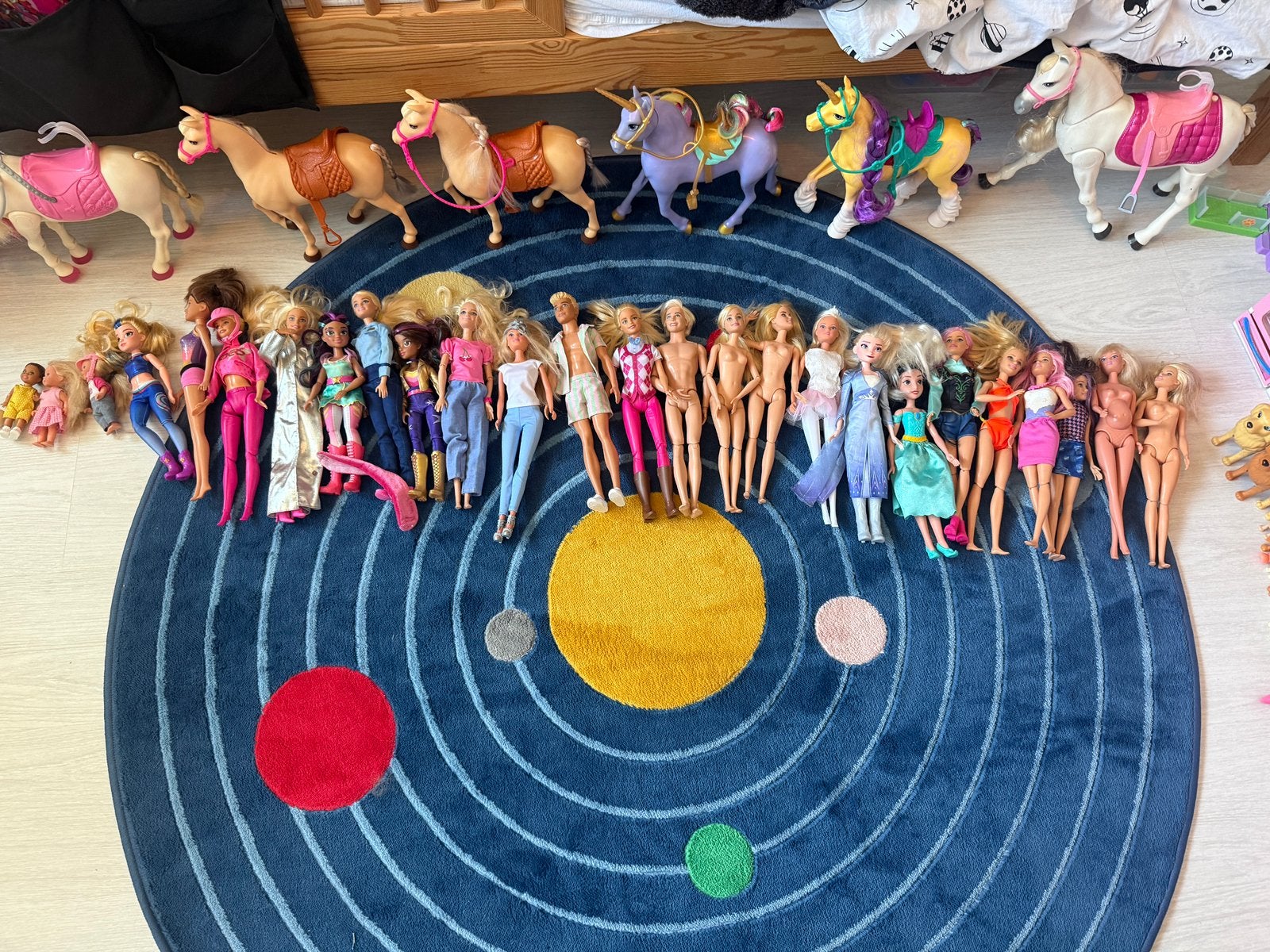 Groot lot barbies, Enfants & Bébés, Jouets | Poupées, Enlèvement, Utilisé, Barbie