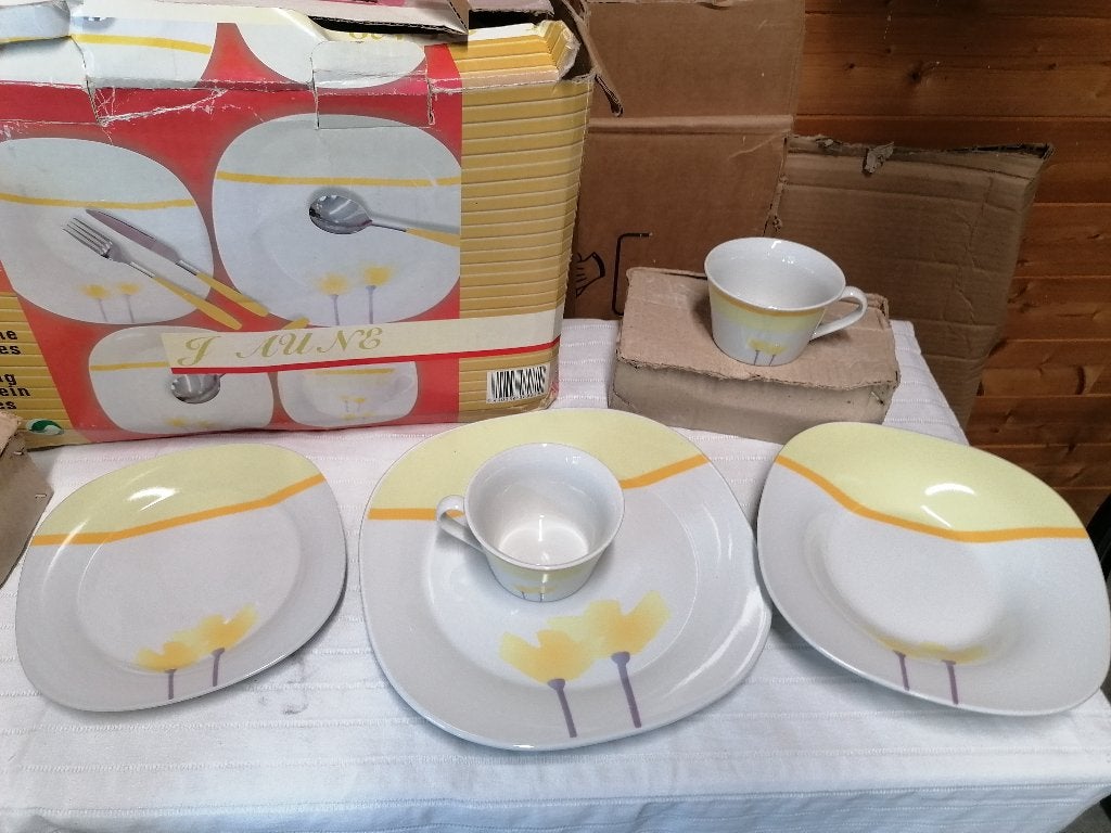 nieuw 30 delig service, Maison & Meubles, Enlèvement, Neuf, Porcelaine