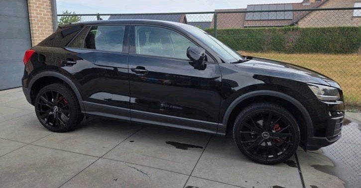 Audi Q2, Auto's, Stof, 1600 cc, Zwart, 5 deurs