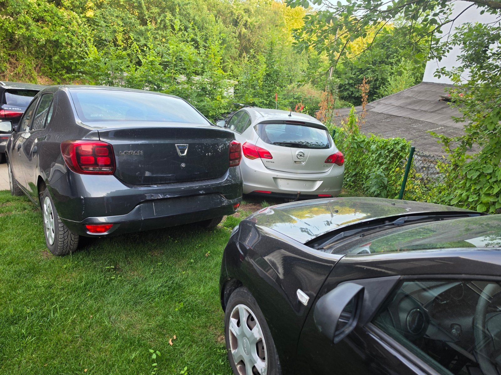 3 3 voitures à vendre opel corsa Dacia Logan berline et et D, Achat, Berline, Particulier, Essence