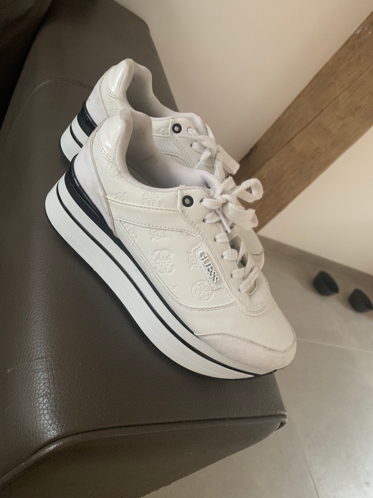Schoenen te koop, Ophalen, Zo goed als nieuw