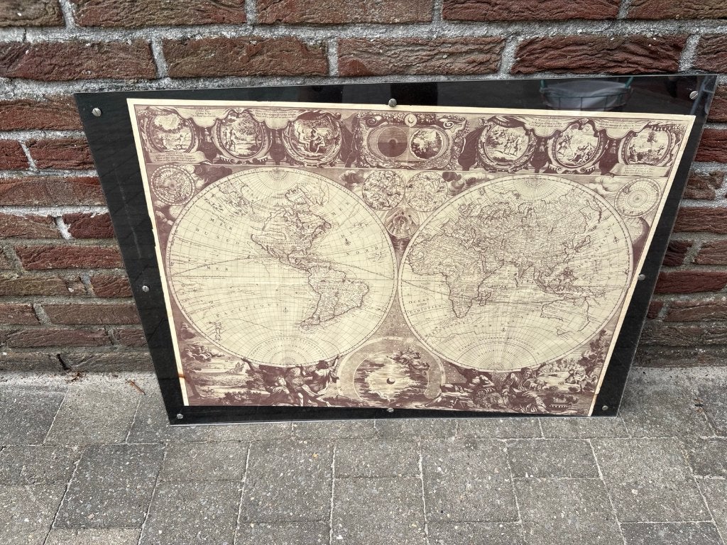 Wereldkaart in lijst, antieke stijl 75 x 55 cm, Huis en Inrichting, Ophalen, Gebruikt