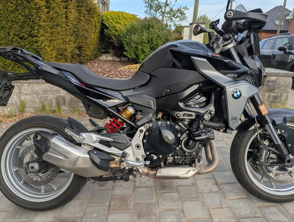 F-900R bien équipée, Motoren, Motoren | BMW, 2 cilinders, Occasion, Motorrijbewijs A, 900 cc