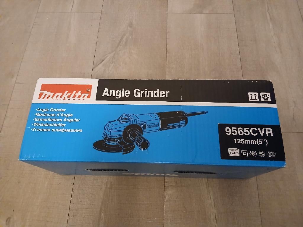 Meuleuse d'angle Makita 9565CVR — NOUVELLE, Bricolage & Construction, Outillage | Meuleuses, Neuf, Meuleuse d'angle, 1000 watts ou plus