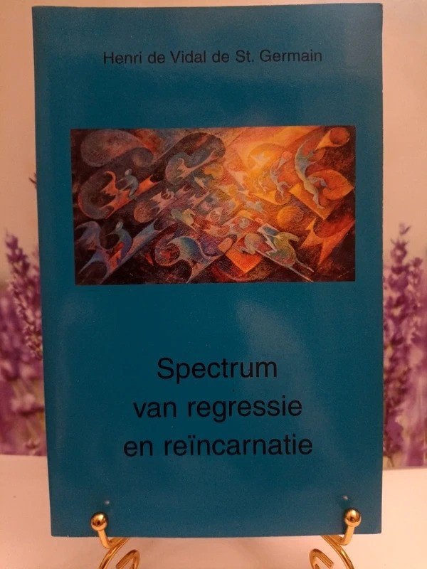 Spectrum van regressie en reïncarnatie, Boeken, Ophalen of Verzenden, Zo goed als nieuw