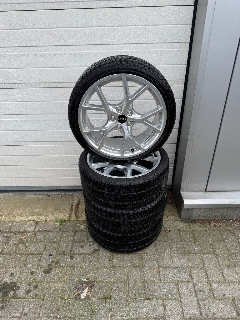 Audi RS3 VELGEN ** Origineel**, Auto-onderdelen, 19 inch, Gebruikt, Velg(en), 235 mm