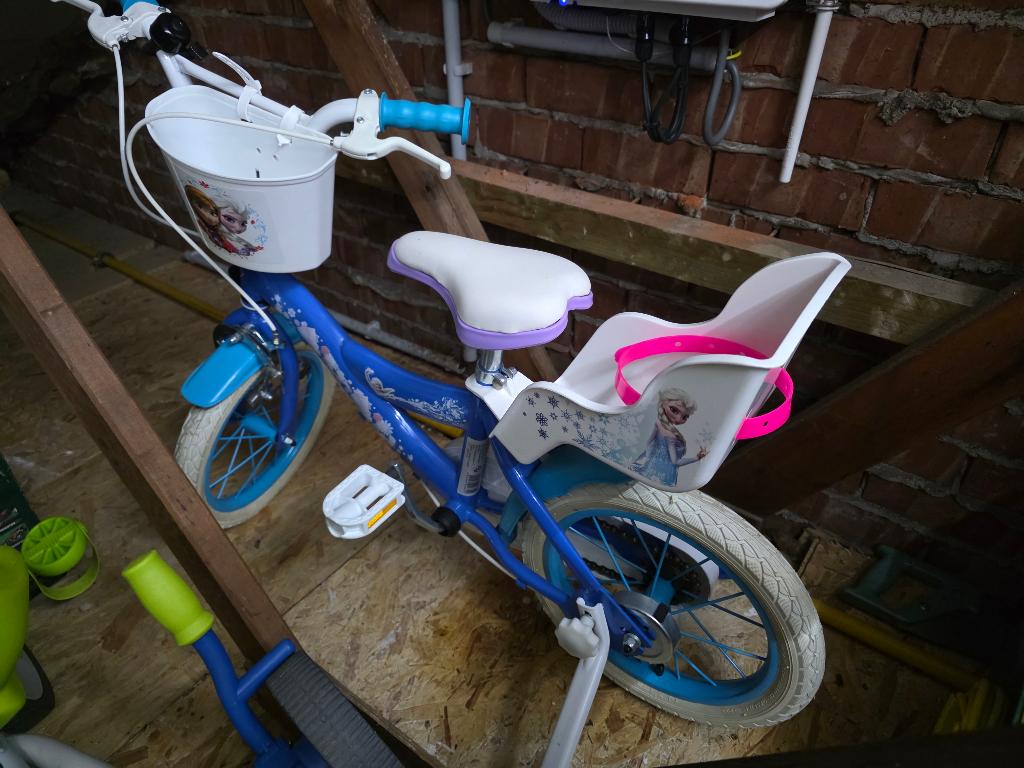 Vélo Reine des Neiges, Enlèvement, Comme neuf