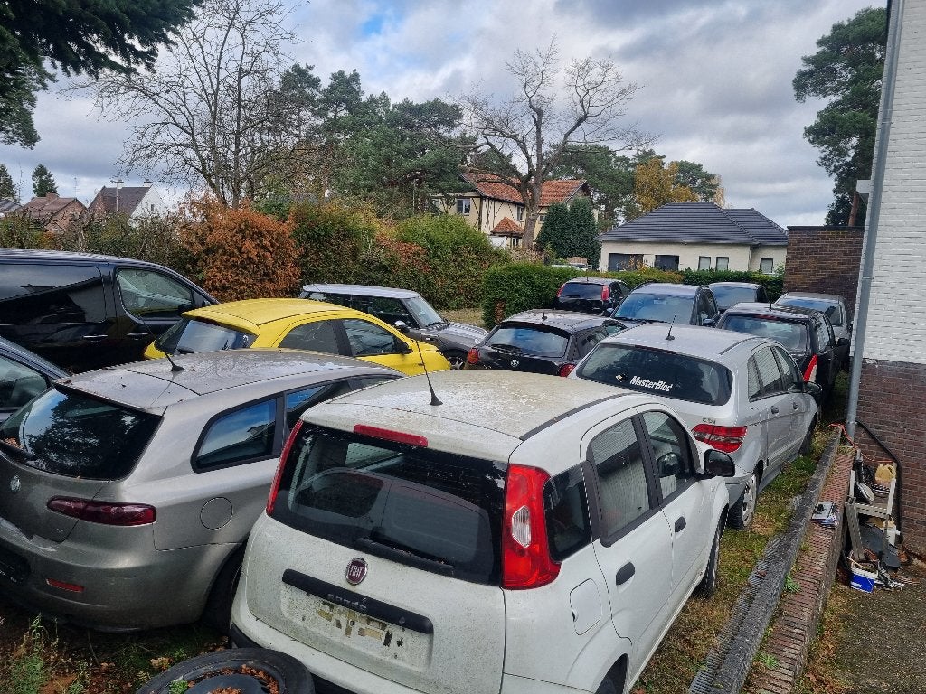Acquisitions de voitures, Autos : Divers, Voitures accidentées, Autres marques, Boîte manuelle, Autres carburants, Blanc, Enlèvement