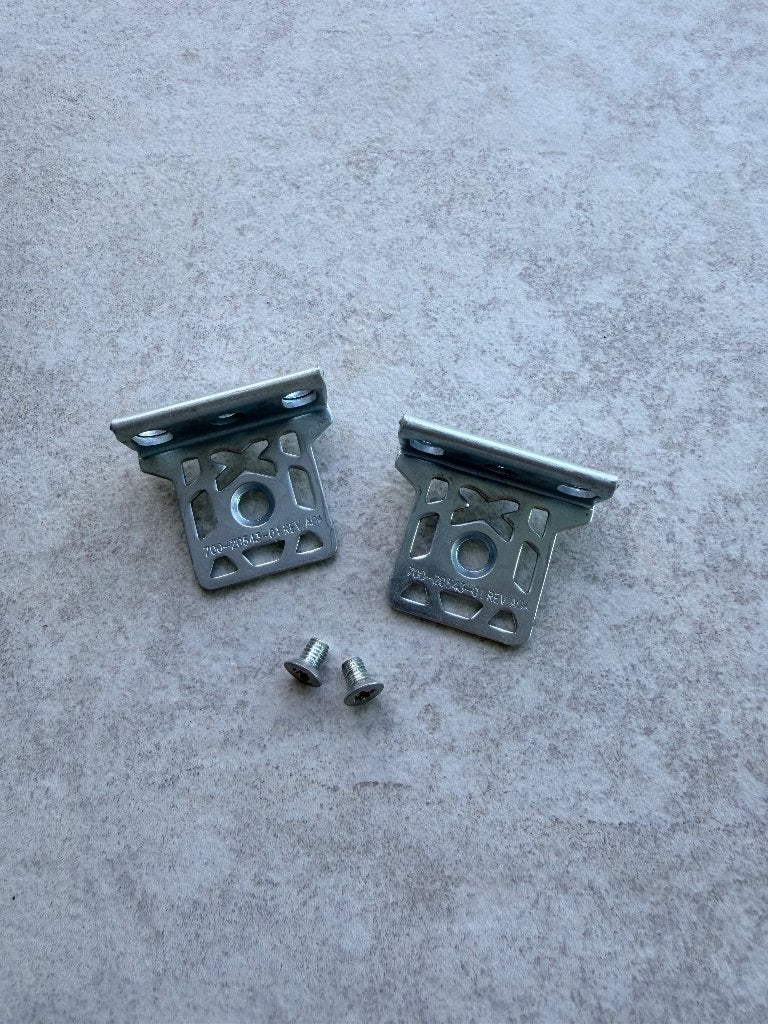 Cisco 700-20543-01 Rack Mount Brackets with Screws, Computers en Software, Ophalen of Verzenden, Zo goed als nieuw