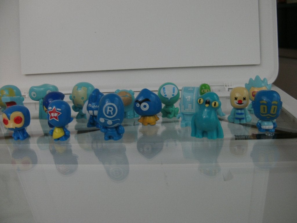 Verzamel objecten gogos crazy bones. 20 stuks gemengd., Ophalen of Verzenden, Zo goed als nieuw