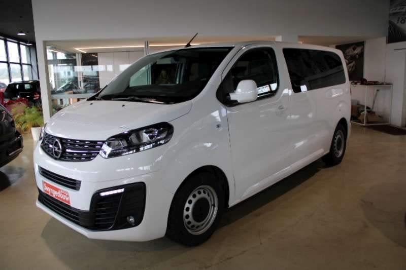 Opel Zafira Life/ Vivaro minibus 8 pl, Auto's, Voorwielaandrijving, 4 deurs, Vivaro, 4 cilinders