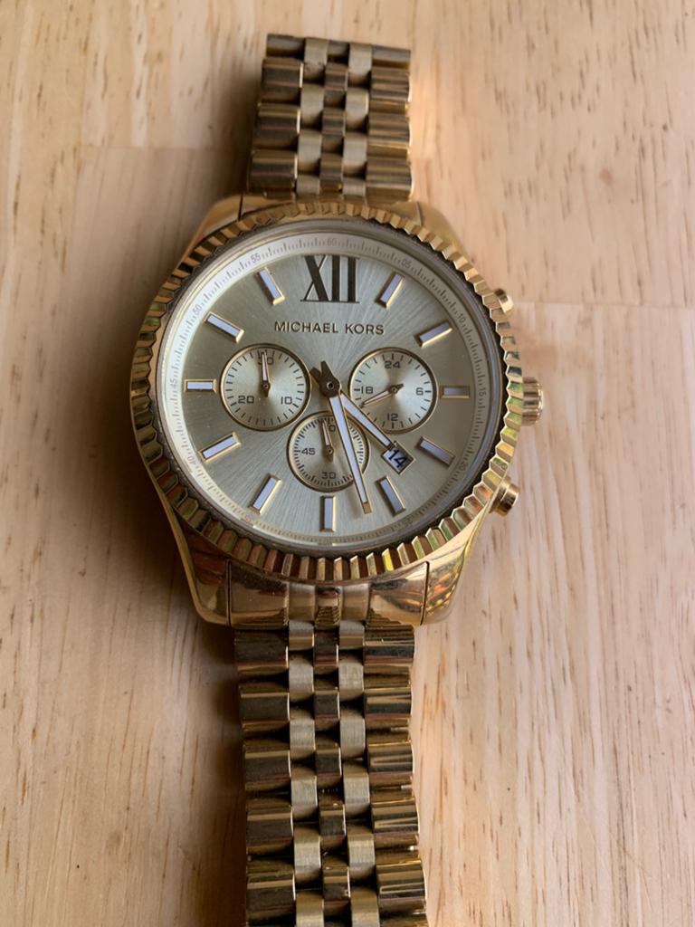 Michael kors, Ophalen