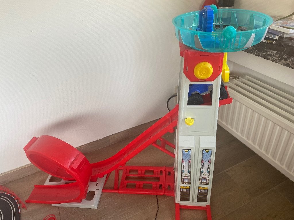 Paw patrol toren, Kinderen en Baby's, Speelgoed | Actiefiguren, Ophalen, Zo goed als nieuw