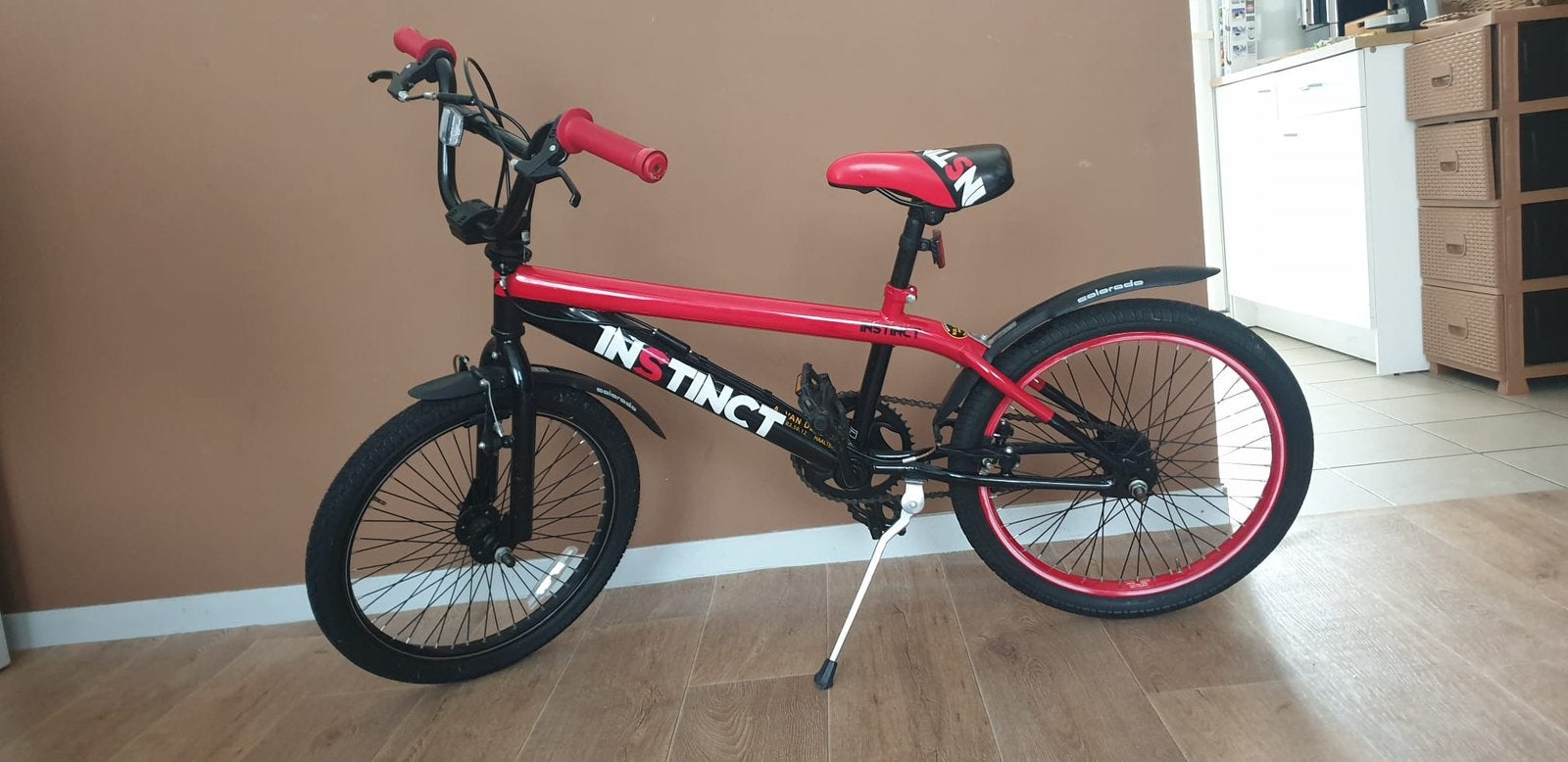 Jongensfiets Instinct 20 inch, Fietsen en Brommers, Fietsen | Jongens, Ophalen, Zo goed als nieuw, 20 inch