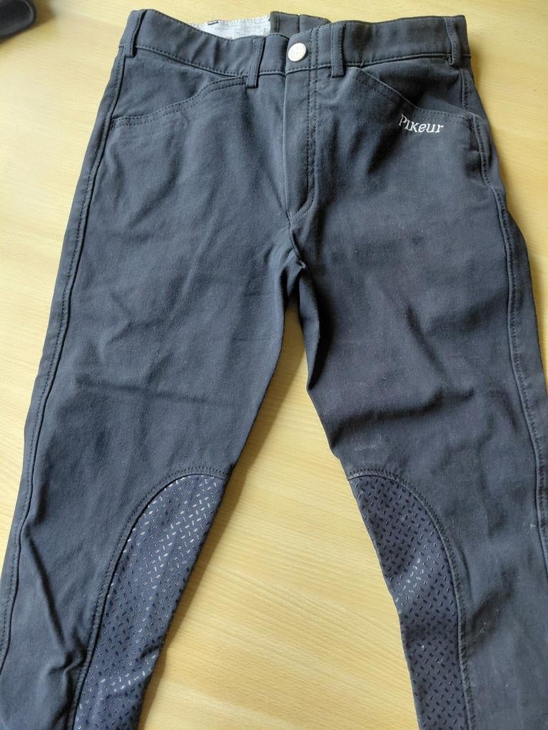 Ensemble pantalon d'équitation pikeur + T-schirt Spooks, Ophalen