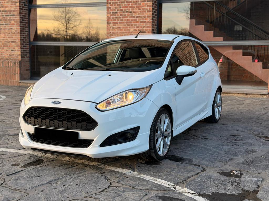 Ford Fiesta ST-Line/1.5 TDCI /DIESEL/GARANTIE, Auto's, Euro 6, Wit, Bedrijf, Fiësta