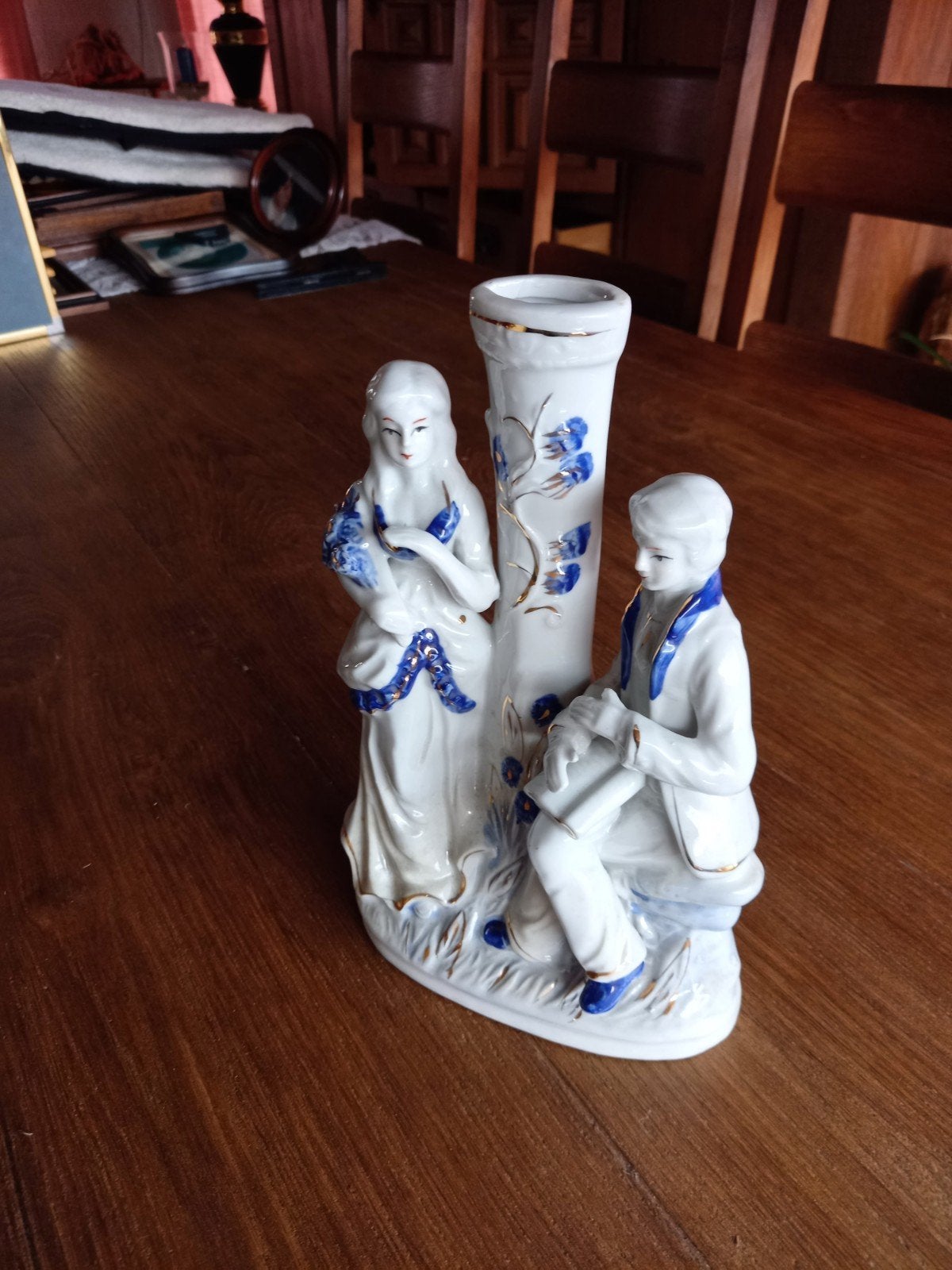 Beeldje romantisch paar, Antiek en Kunst, Ophalen