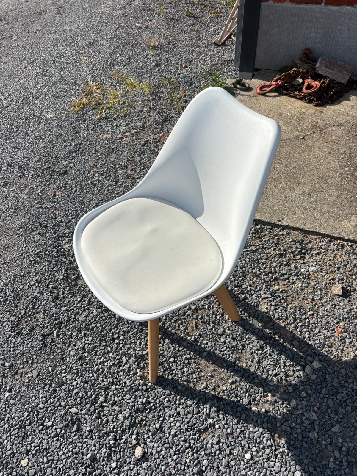 Stoelen, Ophalen, Zo goed als nieuw