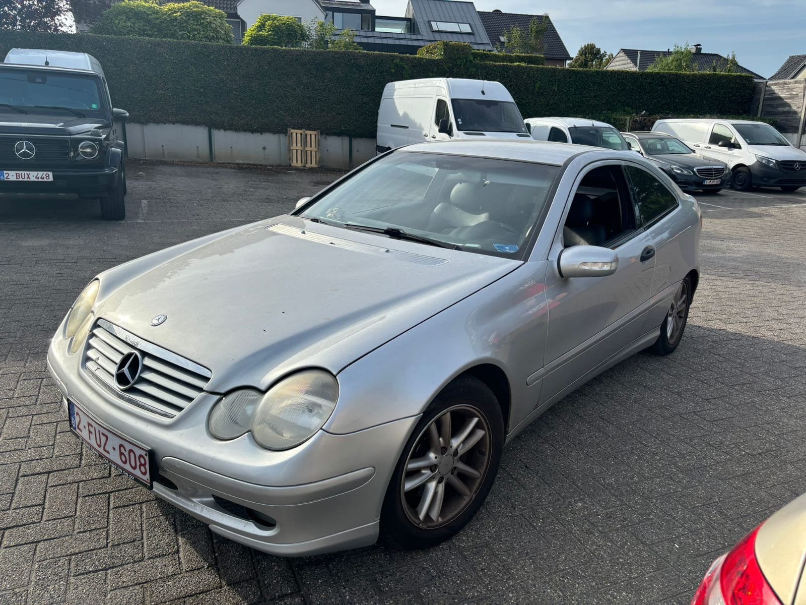 C180 BENZIN 2003 220,000KM AUTOMATIQUE 0032471654764, Auto's, Mercedes-Benz, Automaat, Zwart, Bedrijf, Coupé