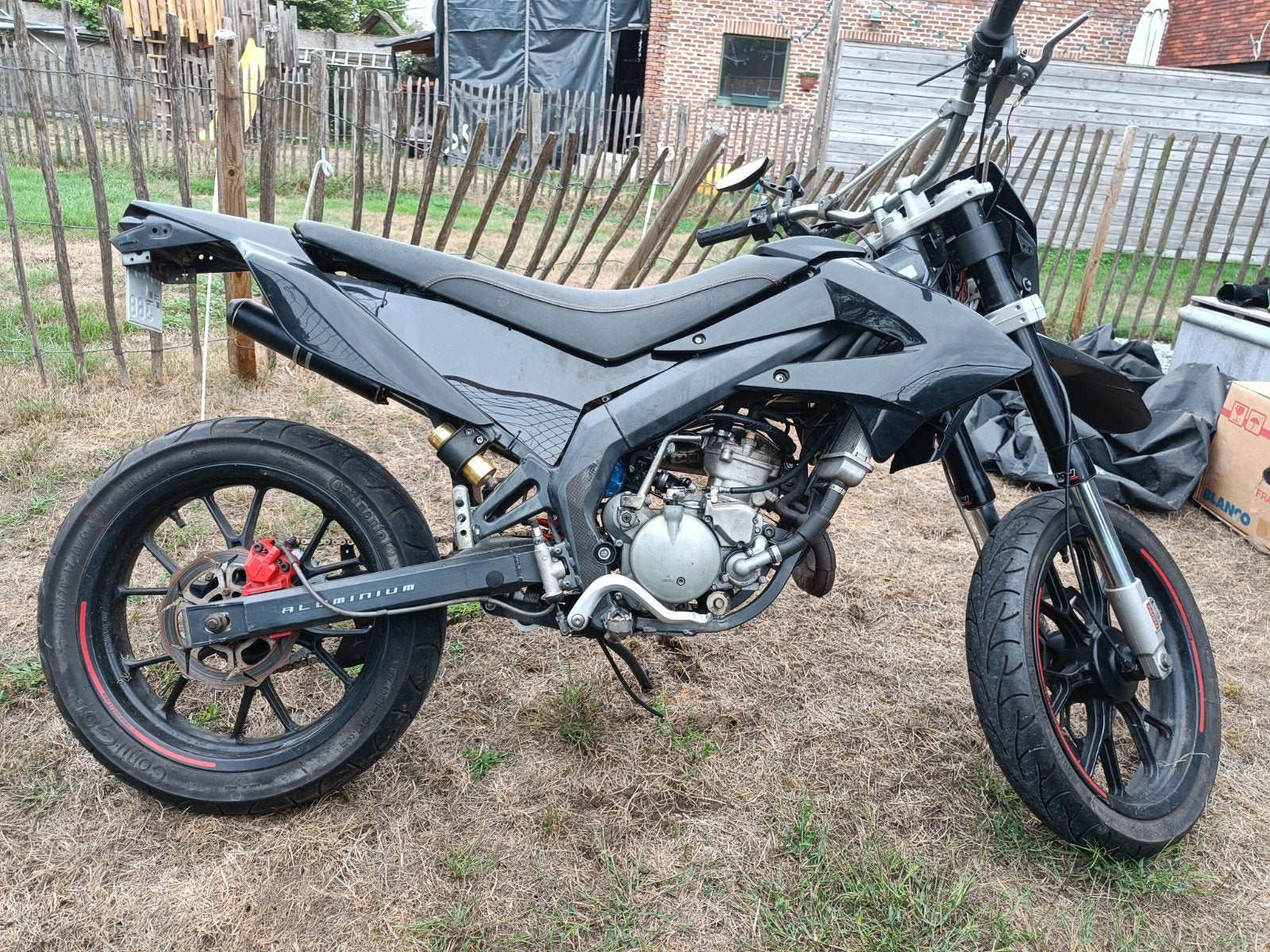 Derbi senda 50cc, Fietsen en Brommers, Ophalen, 6 versnellingen, Gebruikt, Klasse B (45 km/u)